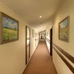 Home Hotel Hotel