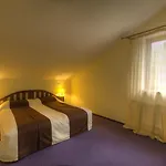 Home Hotel 3*