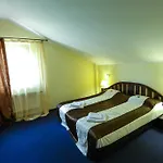 Home Hotel