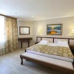 Hotel Home Hotel