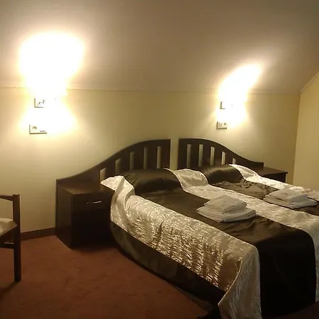 Home Hotel Hotell 3*