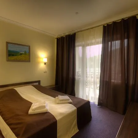 Home Hotel Hotell