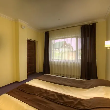 Home Hotel 3* Μπούκοβελ