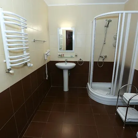 Home Hotel Μπούκοβελ