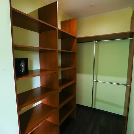 Home Hotel 3* Μπούκοβελ