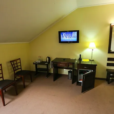 Home Hotel