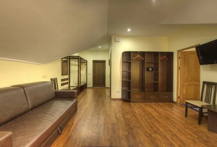Home Hotel Szálloda 3*
