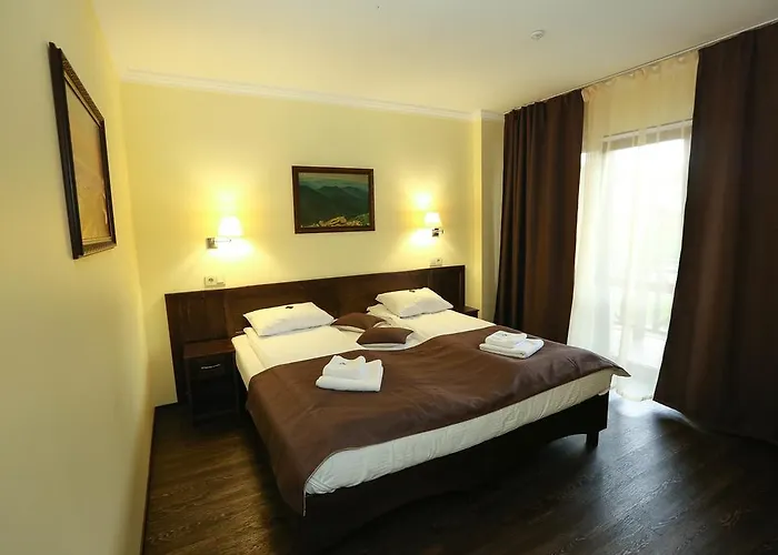 Home Hotel بوكوفِل