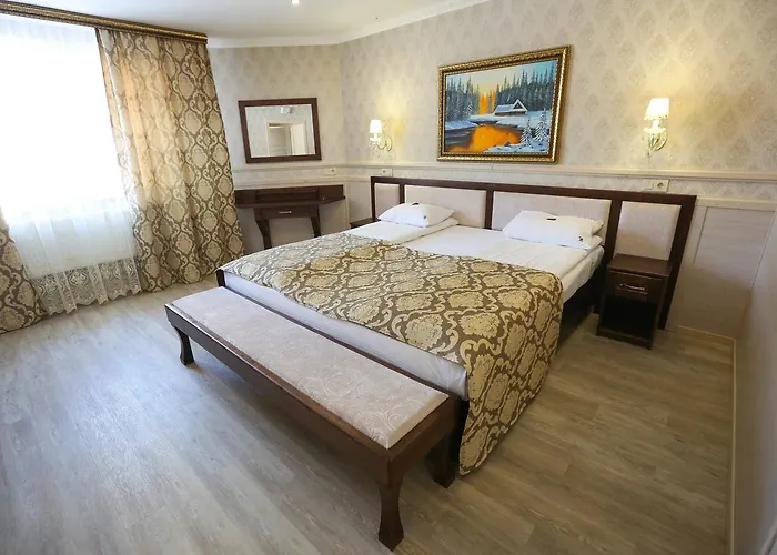 Home Hotel 3*