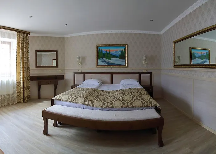 Home Hotel