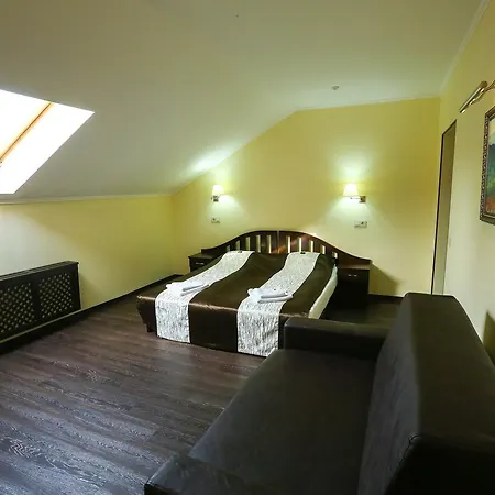 Home Hotel Отель