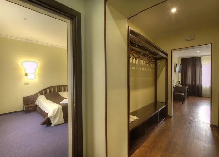 Otel Home Hotel 3*