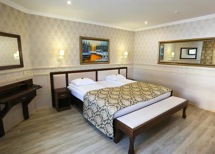 Home Hotel