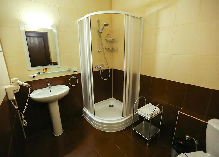 Home Hotel 3*